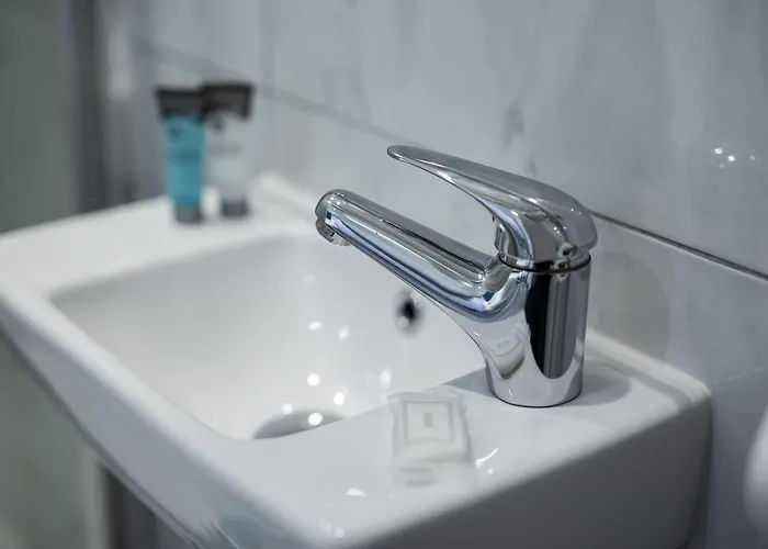 Clifden House By Nina 3*