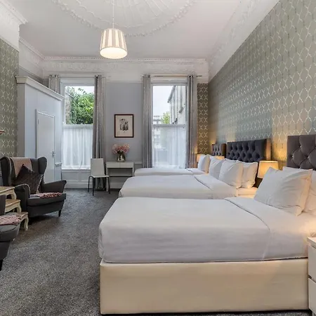 Clifden House By Nina 3* دبلن