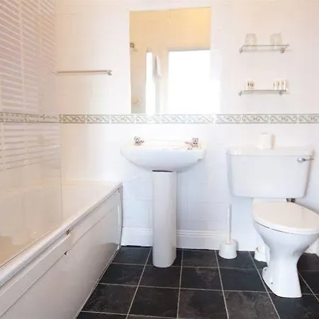 بيت ضيافة Clifden House By Nina