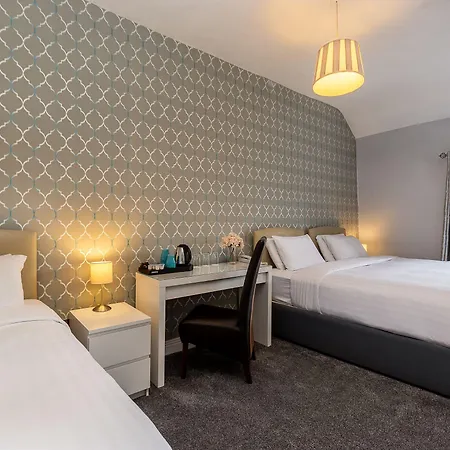 Clifden House By Nina دبلن