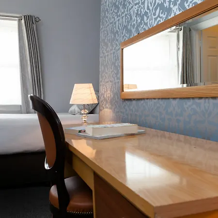 Gasthof Clifden House By Nina Dublin
