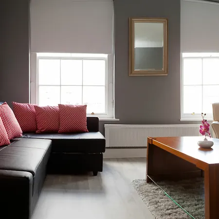 Gasthof Clifden House By Nina Dublin
