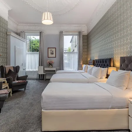 Clifden House By Nina