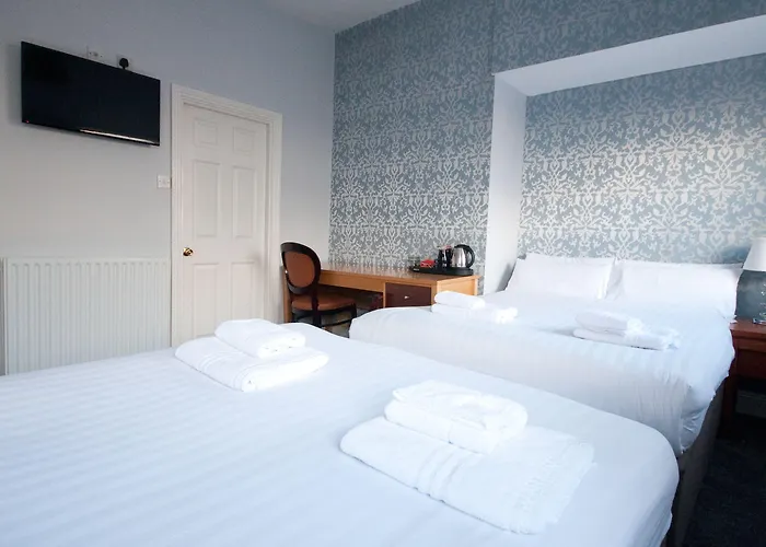 Clifden House By Nina 3*