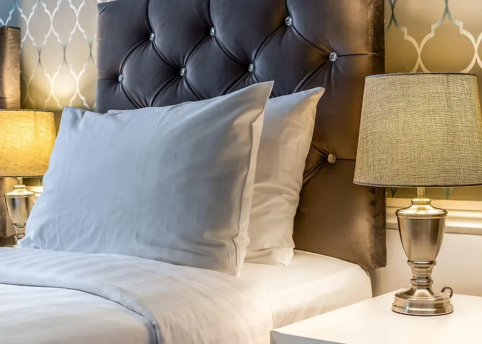 Clifden House By Nina 3* Dublin