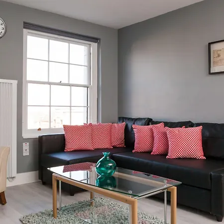 Clifden House By Nina Gasthof Dublin
