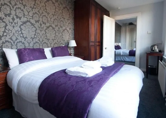 Guest house Clifden House By Nina Dublin