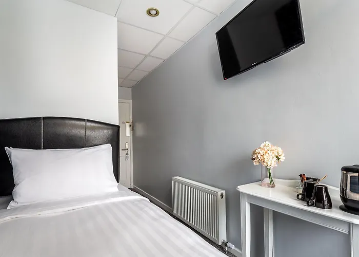 Clifden House By Nina Guest house 3*