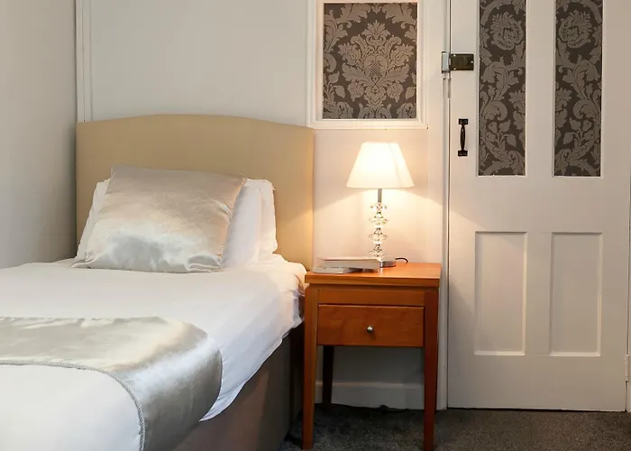 Guest house Clifden House By Nina