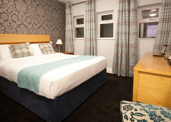 Guest house Clifden House By Nina 3*