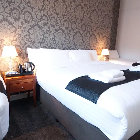 Clifden House By Nina 招待所