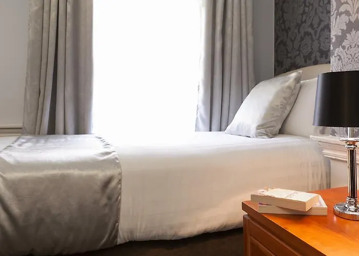 게스트하우스 Clifden House By Nina