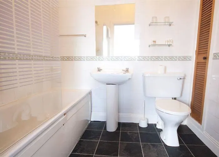 게스트하우스 Clifden House By Nina