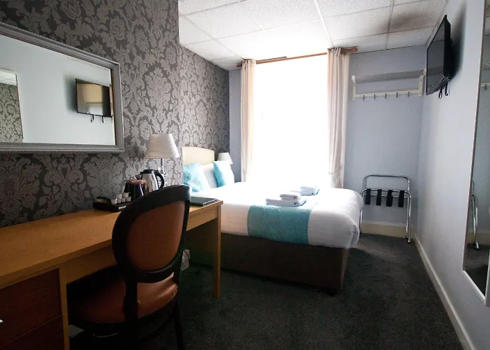 Clifden House By Nina 게스트하우스